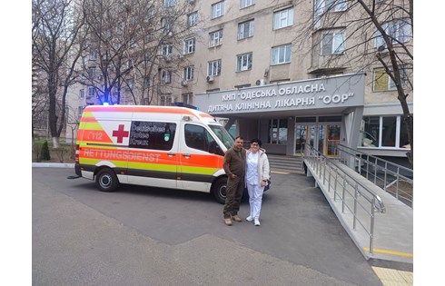 Bild zu Rettungswagen für Charkiw