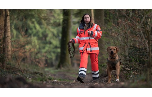 Bildliche Darstellung zum Projekt Rettungshundestaffel der Johanniter-Unfall-Hilf...