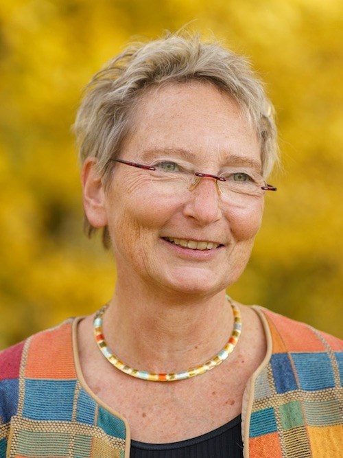 Claudia Bayer-Feldmann