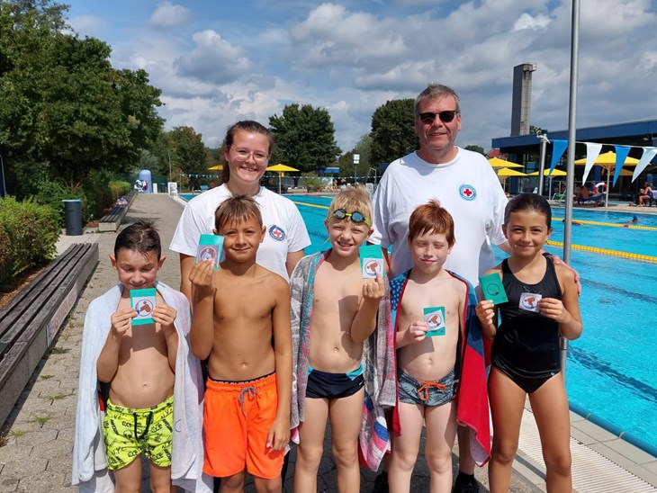 Bayerisches Rotes Kreuz, KV Deggendorf Bild: Schwimmabzeichen