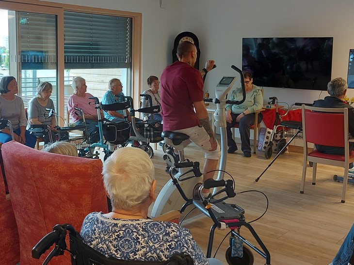 Freireligiöser Wohlfahrtsverband Baden Bild: Probetag mit dem BikeLabyrinth