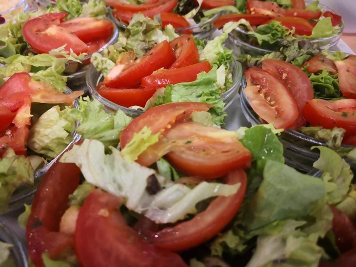 himmel und ääd gemeinnützige Gesellschaft mbH Bild: Salat